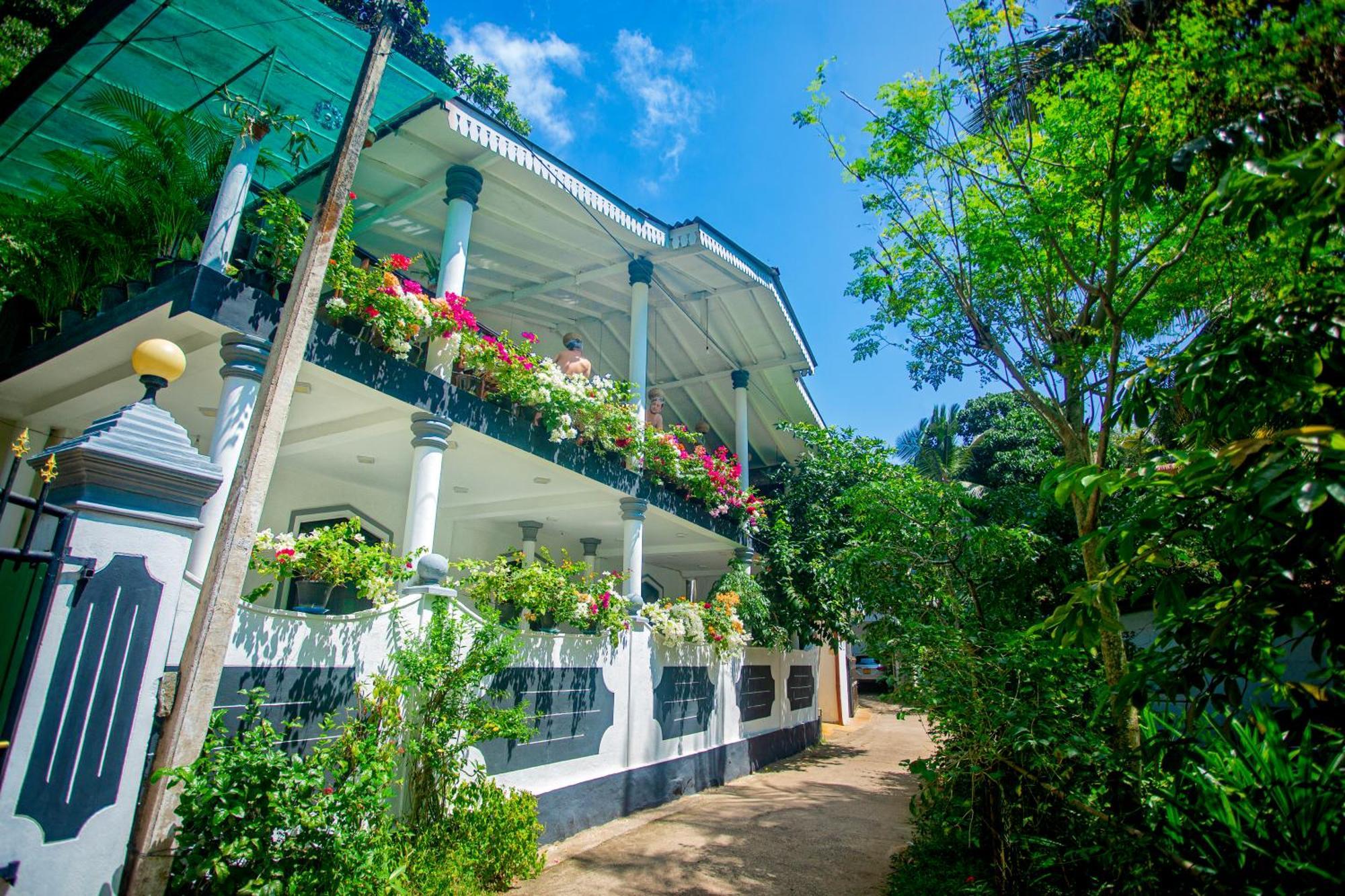 La Villa Unawatuna Eksteriør billede